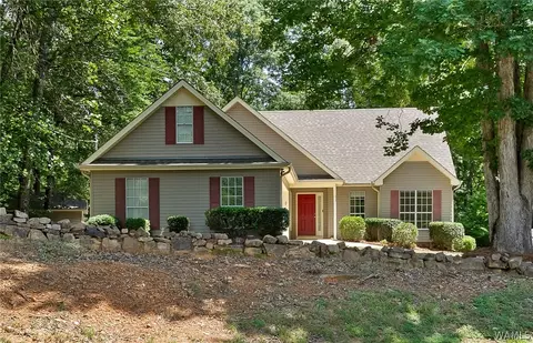 3801 Lee Roy Ln, Bessemer, AL 35022