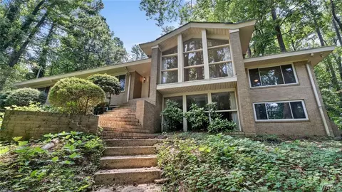 3515 Woodland Hills Dr, Tuscaloosa, AL 35405
