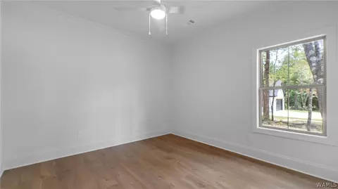 Bedroom - 19045 White Oak Loop, Berry, AL 35546 photo 3 of 7