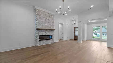 Living - 19045 White Oak Loop, Berry, AL 35546 photo 3 of 3