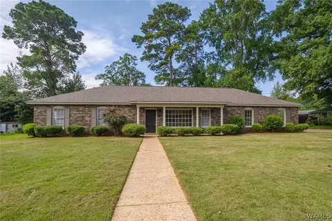 1023 53rd St E, Tuscaloosa, AL 35405