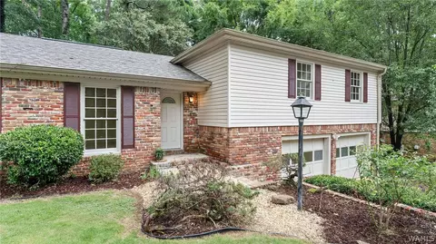 4122 Brookhill Rd, Tuscaloosa, AL 35404