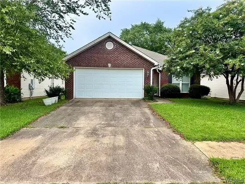 2102 Lenox Dr, Tuscaloosa, AL 35405