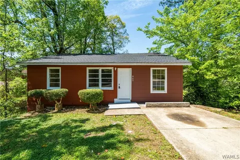 240 Short 24th Ave E, Tuscaloosa, AL 35404