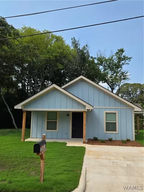 2132 4th St E, Tuscaloosa, AL 35404