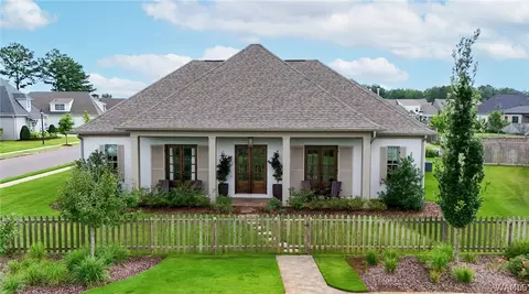 401 Edgefield Mews Cir, Tuscaloosa, AL 35406