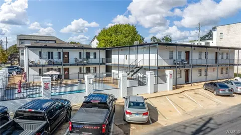 1402 9th St #11, Tuscaloosa, AL 35401