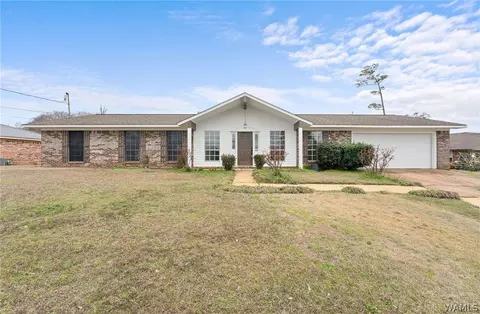 222 29th Ave E, Tuscaloosa, AL 35404