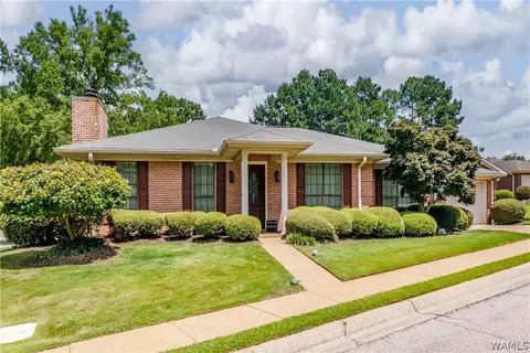 1826 Fox Ridge Rd, Tuscaloosa, AL 35406