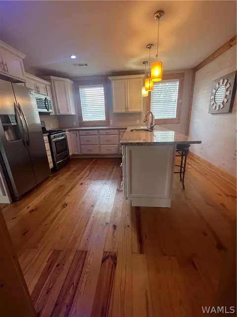 Kitchen - 305 8th St N, Clanton, AL 35045 photo 3 of 3