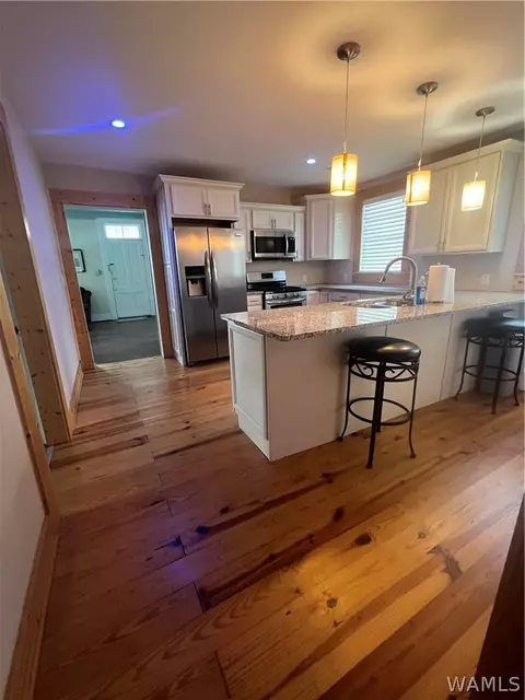 Kitchen - 305 8th St N, Clanton, AL 35045 photo 2 of 3