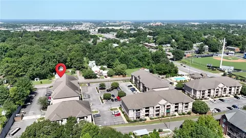 2301 Veterans Memorial Pkwy #309, Tuscaloosa, AL 35404