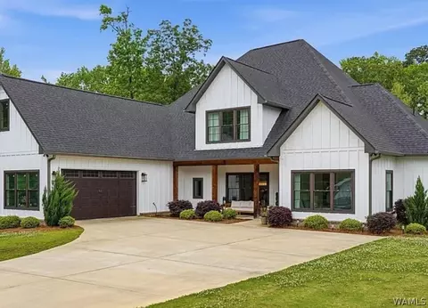 824 King St, Helena, AL 35080