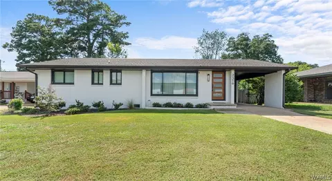 2316 26th Ave, Northport, AL 35476