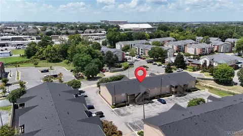 210 15th St E #36, Tuscaloosa, AL 35401