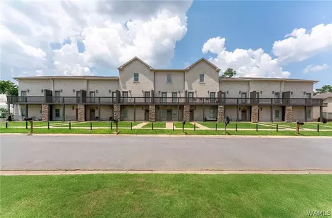 464 Wesley Pl, Tuscaloosa, AL 35401
