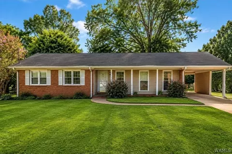 2062 Idlewood Dr, Tuscaloosa, AL 35405