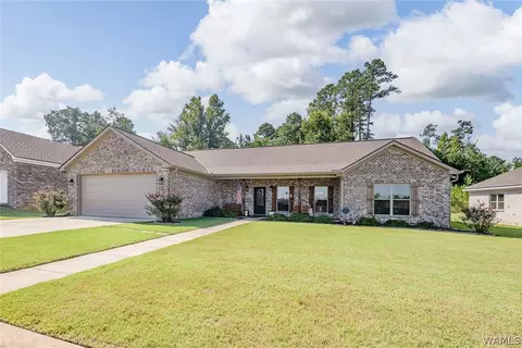 5060 Summerfield Dr E, Tuscaloosa, AL 35404