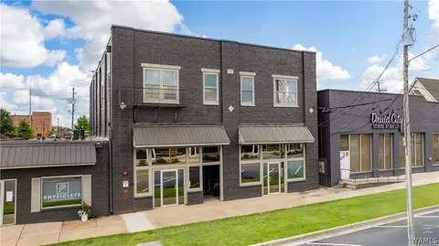 2504 7th St, Tuscaloosa, AL 35401