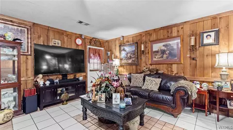 Living - 11597 Sipsey Valley Rd S, Buhl, AL 35446 photo 2 of 2