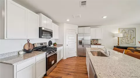 Kitchen - 18530 Caffee Dr, Vance, AL 35490 photo 2 of 4