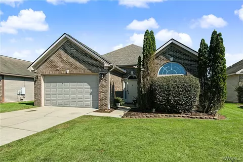 5426 Easton Ln, Northport, AL 35475