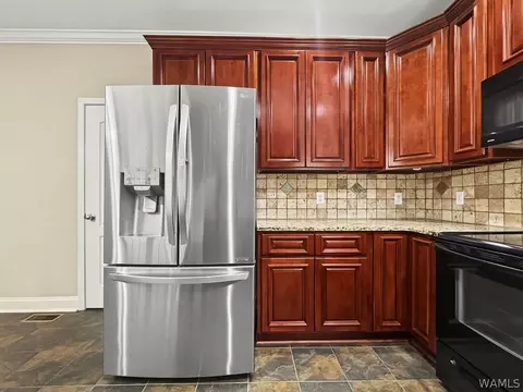 Kitchen - 12722 Alpine Cir, Lake View, AL 35111 photo 3 of 5