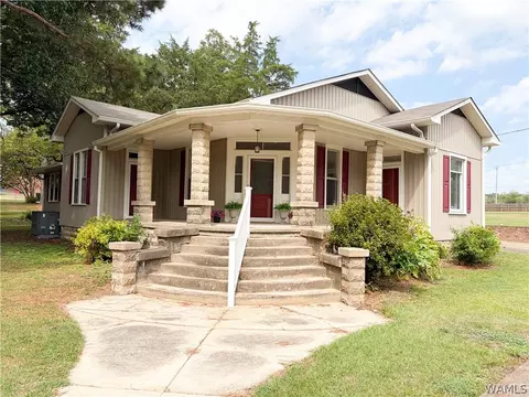 529 2nd St NW, Gordo, AL 35466