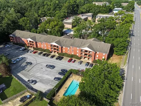 2515 Veterans Memorial Pkwy #121, Tuscaloosa, AL 35404