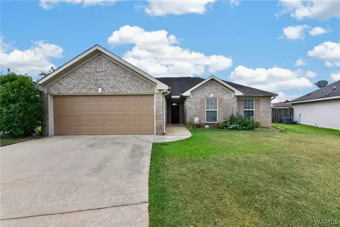 12580 Cottage Cir, Northport, AL 35475