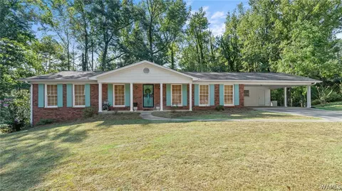 2601 Shoal Pl, Northport, AL 35473