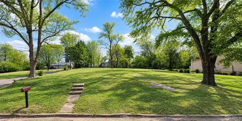 1203 12th St, Northport, AL 35476