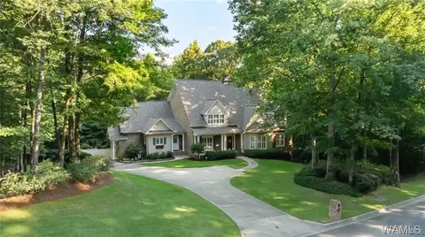 1221 Crown Pointe Blvd, Tuscaloosa, AL 35406