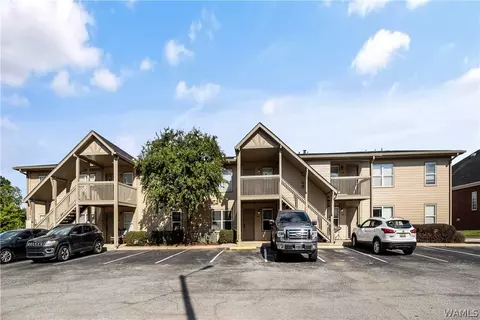 210 15th St E #59, Tuscaloosa, AL 35401