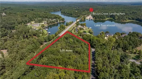 0 Falcon Crest Cir, Northport, AL 35475