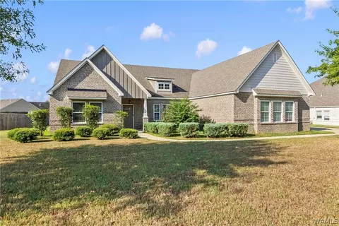 11856 Aspenwood Dr, Moundville, AL 35474