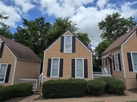 901 Hargrove Rd #32, Tuscaloosa, AL 35401