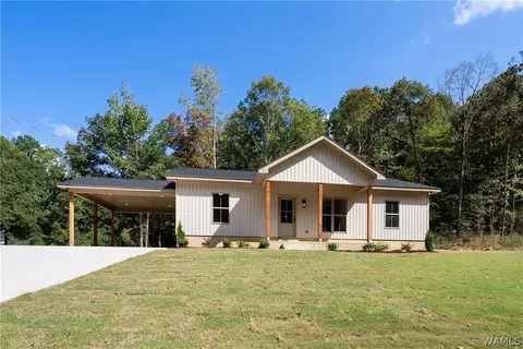 7671 Smith Jackson Rd, Northport, AL 35473