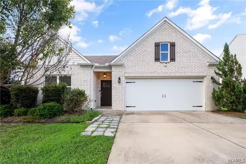 6617 Newbridge Dr, Bessemer, AL 35022