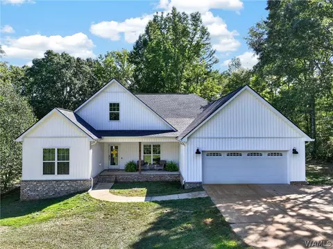 300 Indian Rd, Moundville, AL 35474