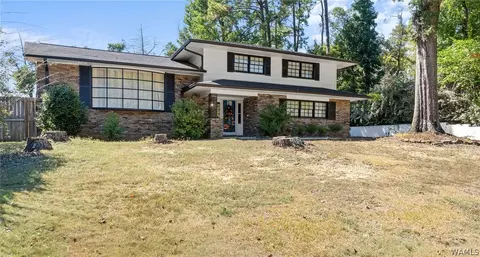 300 Woodridge Dr, Tuscaloosa, AL 35406