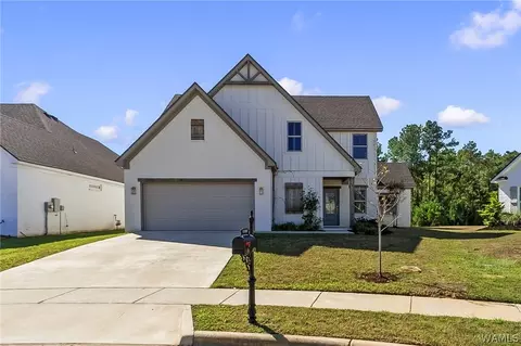 11250 Avery Ln, Northport, AL 35475