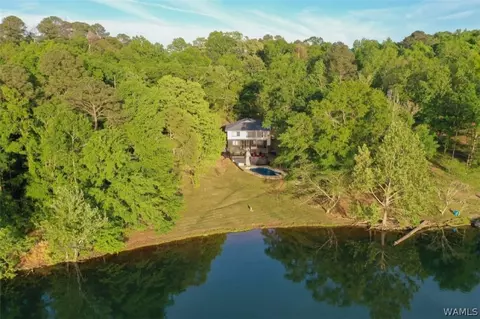 15710 Edwardian Dr, Northport, AL 35475