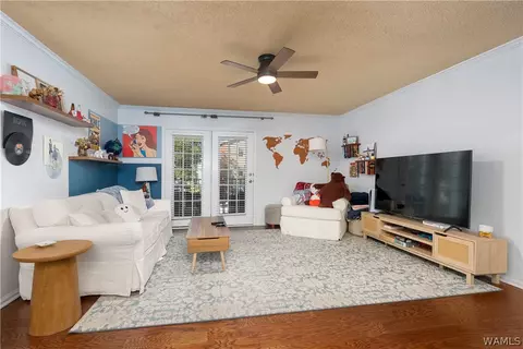 120 15th St E #215, Tuscaloosa, AL 35401