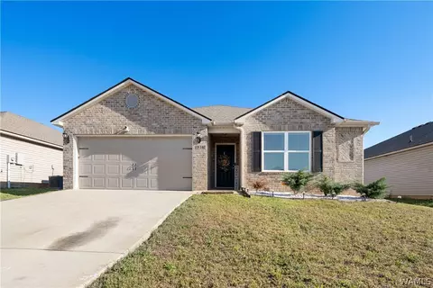 12340 Choctaw Cir, Moundville, AL 35474