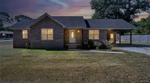 311 14th St NW, Fayette, AL 35555