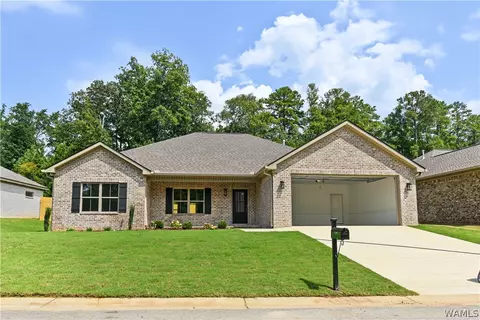 5190 Summerfield Dr E, Tuscaloosa, AL 35404