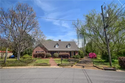 8 Terriwood Dr, Tuscaloosa, AL 35401