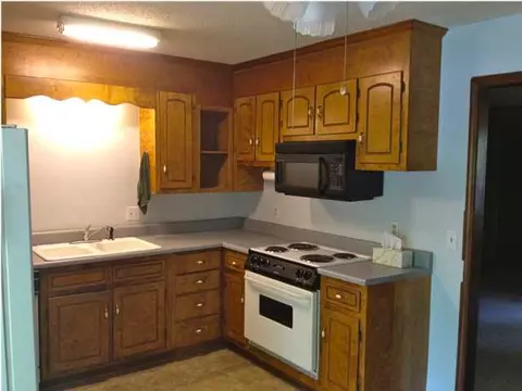 10903 E Manor Dr, Cottondale, AL 35453 photo 3