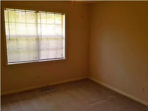 10903 E Manor Dr, Cottondale, AL 35453 photo 7